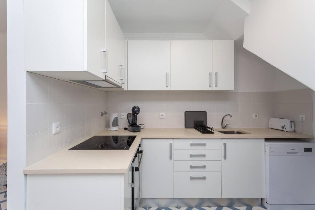 Mouraria Lisbon Soul Apartments T1 - 4 Pax Bagian luar foto